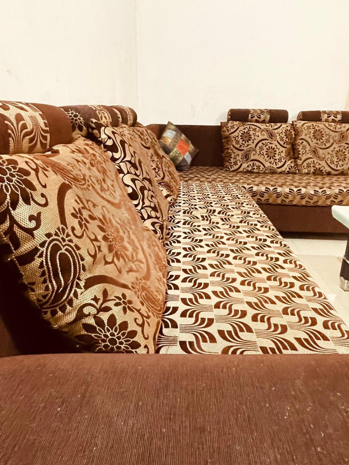 Namaste Nirvana Appartments Daman Luaran gambar